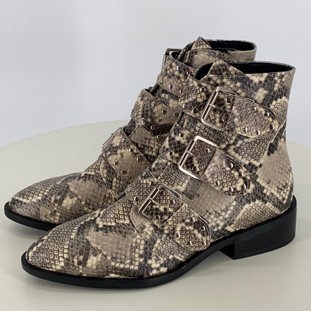 Steven New York Snake Print Booties Size 7 NWOT HARMON